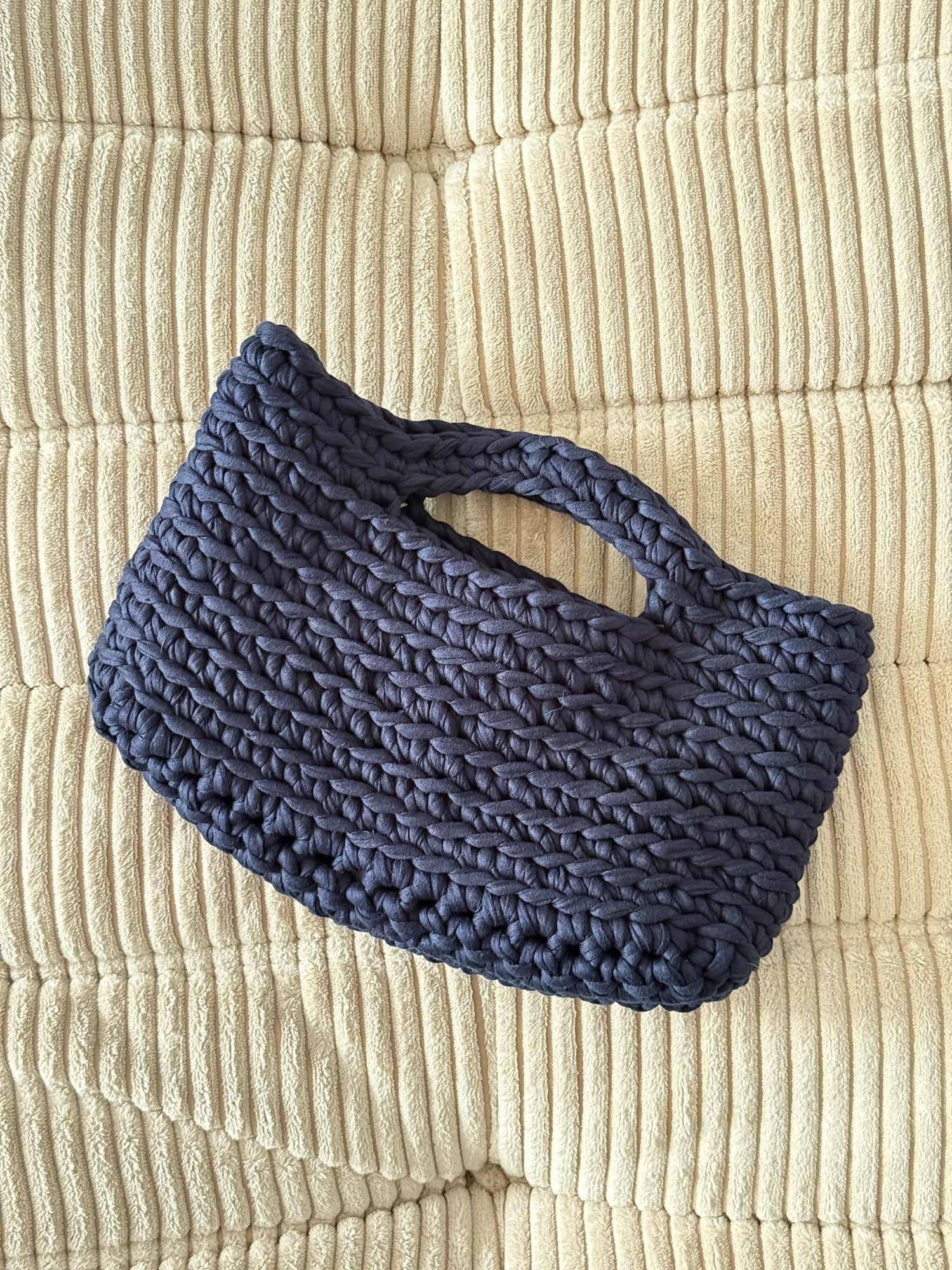 Crochet Your Own Handbag — 3